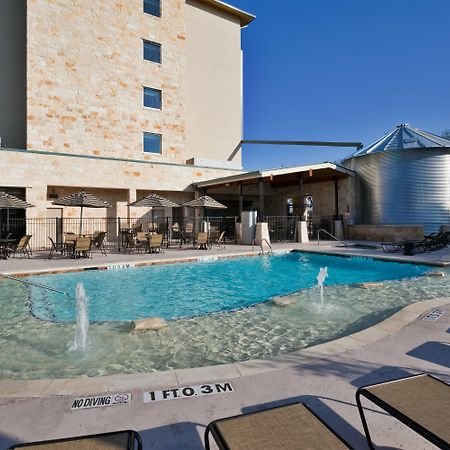 Holiday Inn San Antonio Northwest- Seaworld Area By Ihg Ngoại thất bức ảnh